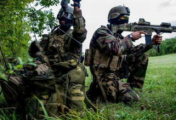 打仗视频,重现战场激战瞬间